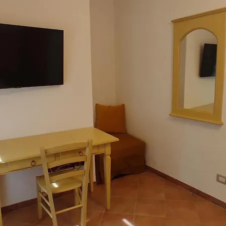 I Fiori Apartment *